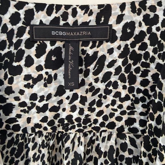 BCBGMAXAZRIA Animal Print Faux Wrap Blouse - Picture 8 of 13